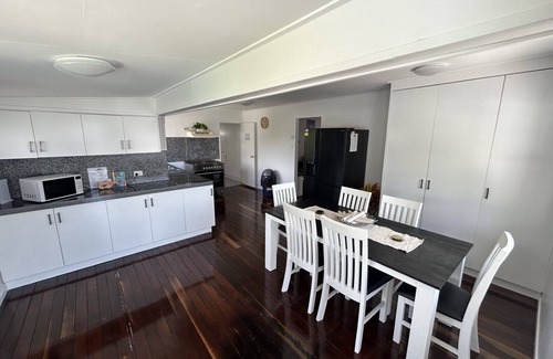 Buxton House | Buxton Holiday Home: A Cozy Getaway with Family-Friendly Amenities