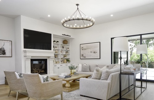Lost Creek House | Buy 3 Get 1 Night Free I Above Charm I Pool/Spa I Sport Court I Patios