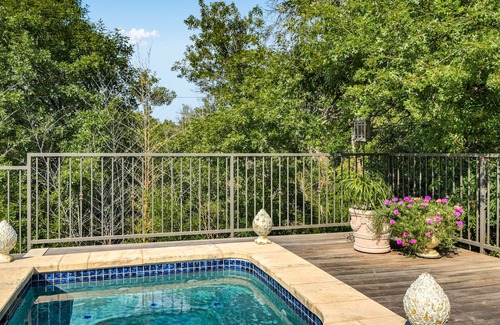 West Lake Hills House | Buy 3 get 1 Nt Free I Above Provencal I Pool/Spa l 5 BR I 5MI ATX