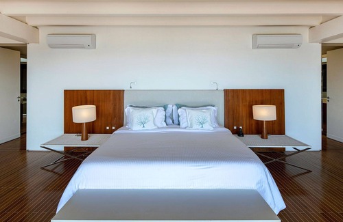 Porto Belo Villa | Elegant Mansion in Búzios with Private Pool and Family Amenities