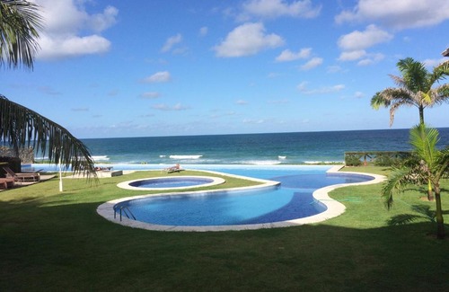 Alcacus Apartment | Beachfront Bliss at Buzios Beach Club with Pool & Hot Tub