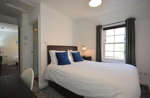 Tobermory House | Family-Friendly Buzzard Apartment with Great Guest Reviews