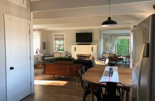 Bliss Corner House | Waterfront Buzzards Bay Cottage with Pool & Ocean Views