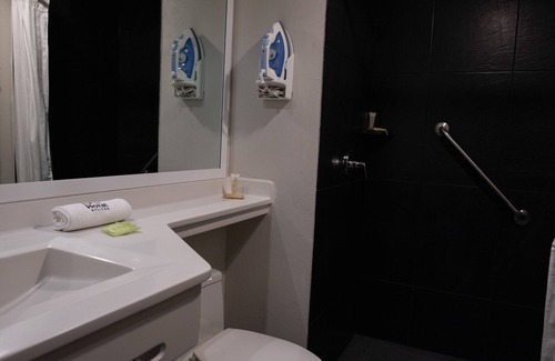 Atlixco Hotel | Relax at BV Hotel Atlixco: Pool, Spa & Family-Friendly