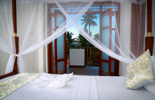 Tangalle Hotel | BV Residence: Guest Rated 10/10 with Family-Friendly Dining