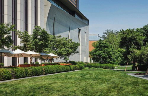 Middle Chaoyang Hotel | Experience Elegance at Bvlgari Hotel Beijing - 5-Star Retreat