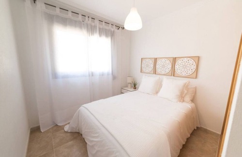 Los Arenales del Sol Apartment | Relaxing Stay at Bw Arenales Balcony with Private Jacuzzi