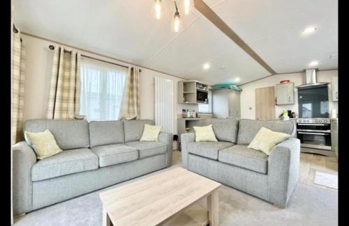 Camber Resort | Pet-Friendly Retreat at Parkdean Resorts, Camber Sands