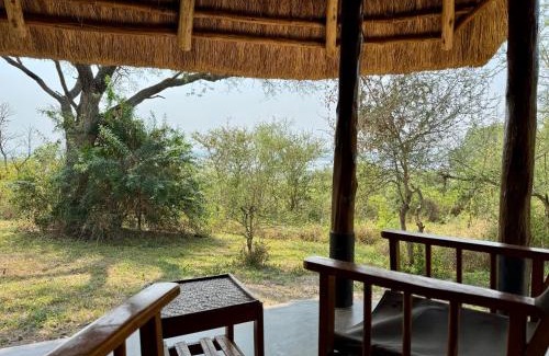 Pakwach Cabin | Enjoy Nature at Bwana Tembo Safari Camp with Pool & Breakfast