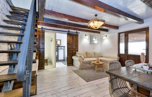 Karlovac House | Relax at By Riverhill: Family-Friendly with Pool Access
