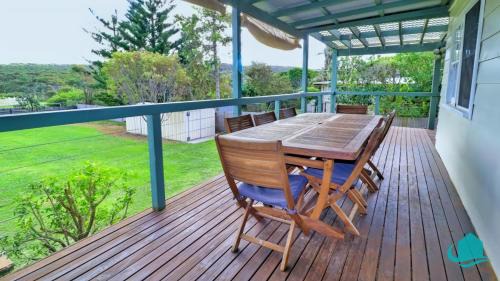 Catherine Hill Bay House | Relaxing Retreat by the Beach at Catho - Pet Friendly!