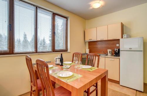 Pamporovo Apartment | Cozy 1BD Flat by the Fireplace with Scenic Views