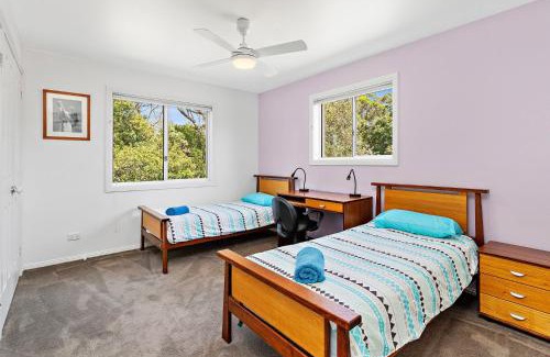 Shoalhaven Heads House | Relax at By The Jetty: Family & Pet-Friendly Getaway