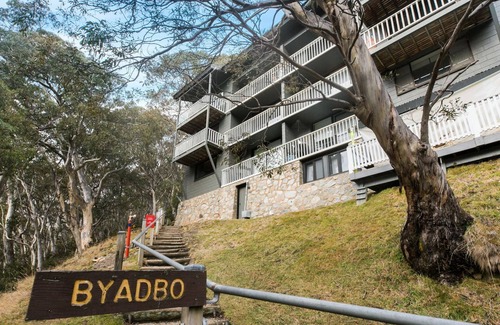 Thredbo Apartment | Experience Byadbo 8: Modern Two-Bedroom Family Retreat