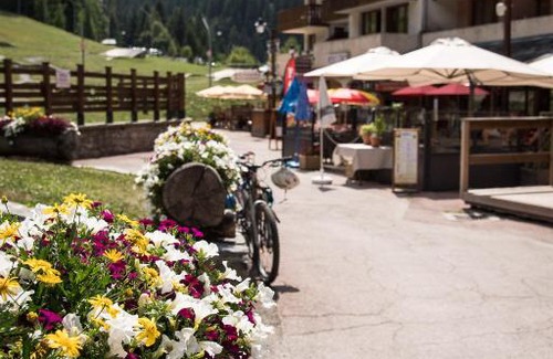 Valfrejus Apartment | Comfortable Stay at Byne - Residence Le Cheval Blanc Valfréjus