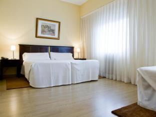 Milla de Oro House | Discover BYPILLOW Velázquez 45: Family-Friendly Retreat