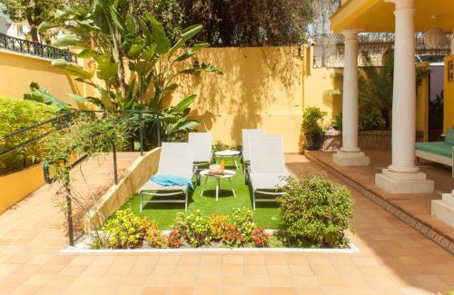 Malaga-Este Hotel | Elegant Hotel Boutique Villa Lorena with Ocean View Pool