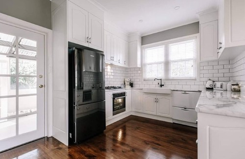 Mount Gambier House | Family-Friendly House at Byrne: Rated 9.8 with WIFI