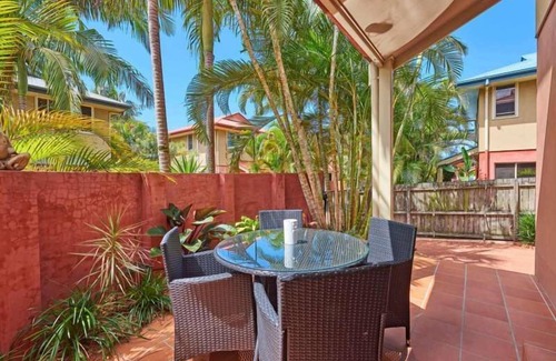 Byron Bay Apartment | Ideal Three-Bedroom Escape with Ocean Views and Pool