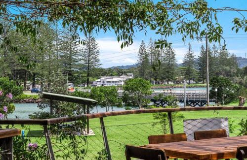 Brunswick Heads House | Family-Friendly Stay at Byron Bay's Riverhouse Retreat