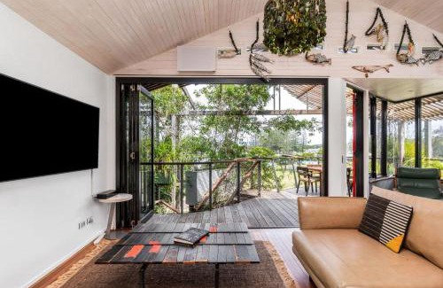 Brunswick Heads House | Family-Friendly Stay at Byron Bay's Riverhouse Retreat