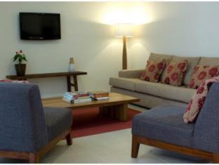 Byron Bay Apartment | Cozy Byron Bay Hotel with Oceanfront Views and Amenities