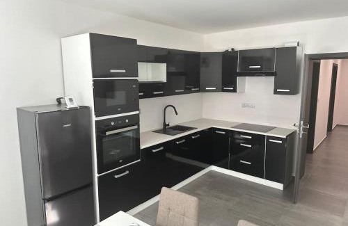 Nedvezi u Rican Apartment | Peaceful Retreat: Nature and Family-Friendly Amenities