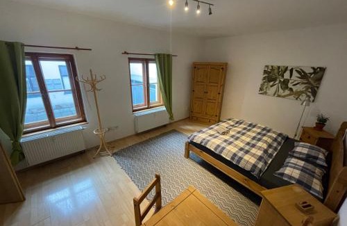 Olomouc Apartment | Discover Byt v Kačení ulici: Family-Friendly Retreat
