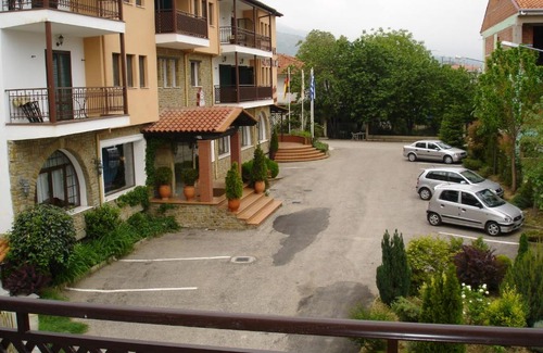 Kastoria Hotel | Byzantium: Exceptional Guest Rating with Family-Friendly Amenities
