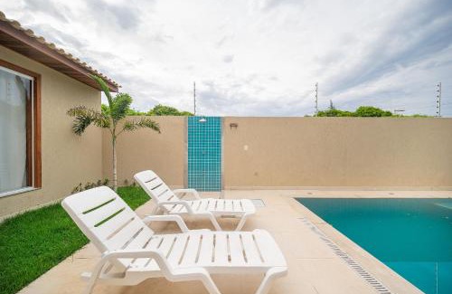 Praia Rasa House | Relaxing Stay at BZ38 Casa, Steps from the Beach with Pool