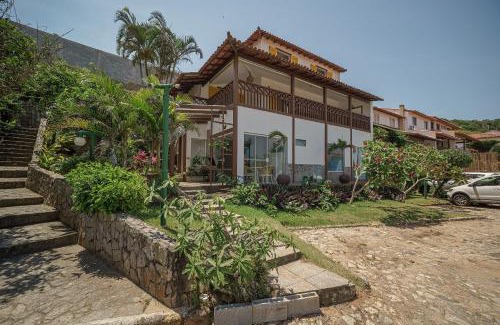 Arpoador House | Beachfront Haven: Secure & Comfortable Stay with Pool