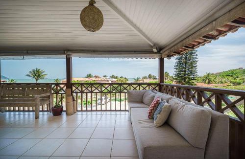 Arpoador House | Beachfront Haven: Secure & Comfortable Stay with Pool