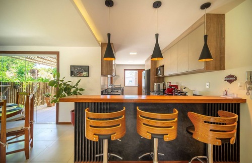 Praia Rasa House | Bz85 Beautiful House with Pool, 200 m from the beach!