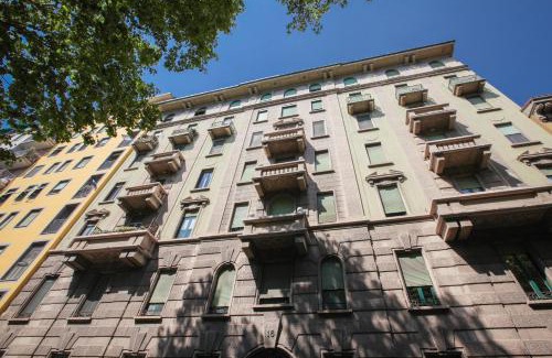 Cagnola House | Discover Cà Bèla: Family-Friendly Suites with Kitchen Access