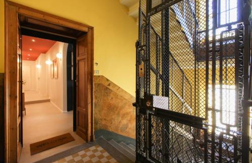Cagnola House | Discover Cà Bèla: Family-Friendly Suites with Kitchen Access