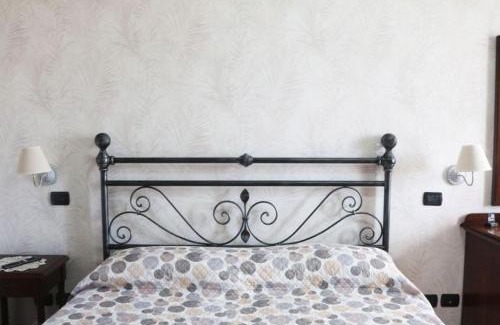 Monteu Roero Bed & Breakfast | Discover Cà del Crutin: Poolside Bliss with Breakfast Included