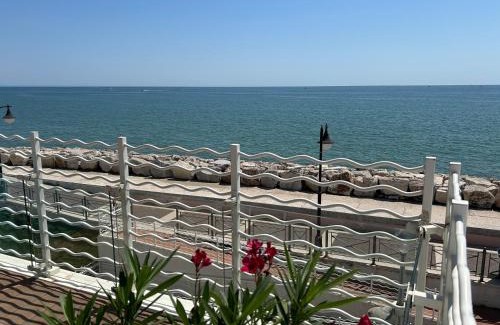 Old Town Apartment | Elegant Cà dell'Angelo - A Top-Rated 4-Star Retreat