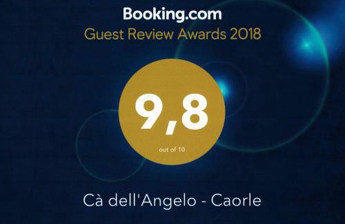 Old Town Apartment | Elegant Cà dell'Angelo - A Top-Rated 4-Star Retreat