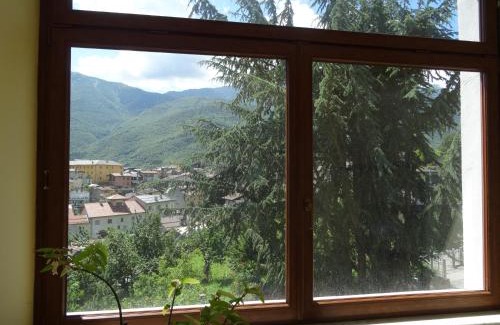 Demonte Apartment | Discover Cà di Candi: Family-Friendly & Guest Rated 9.5