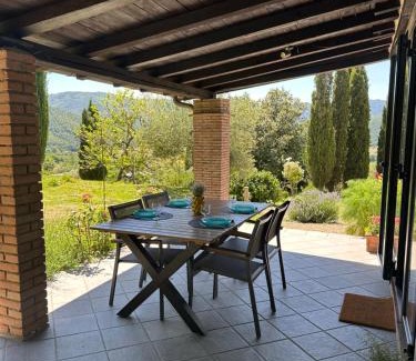 Lisciano Niccone House | Oceanfront Bliss at Cà di Mora - Rated 9/10 by Guests
