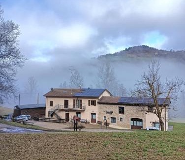 Castel d'Aiano House | Gorgeous Cà di N: Oceanfront Getaway with Amazing Amenities