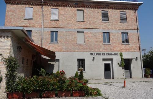 Gruaro House | Top-Rated Cà Francine: Family-Friendly with Breakfast Included