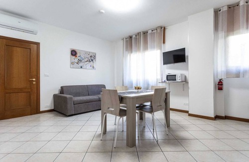 Millefonti Apartment | Top-Rated Cà Ida Rentals with Spa & Hot Tub Near Lingotto