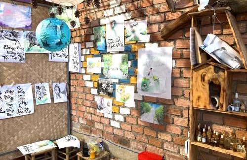 Kon Plong House | Pet-Friendly Retreat at Cà Phê Dưới Hiên Nhà with Breakfast