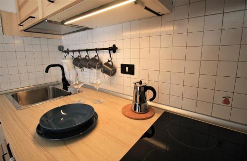Chiesa in Valmalenco Apartment | Cozy Cà Pizzo Scalino: Oceanfront, Pet-Friendly Retreat