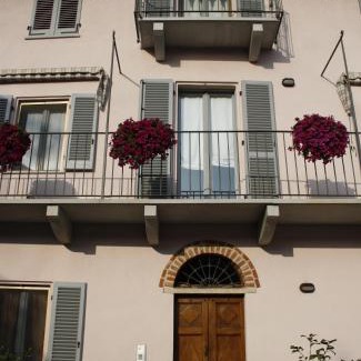 Monta Apartment | Pet-Friendly Cà Veja: Top-Rated Stay for Families