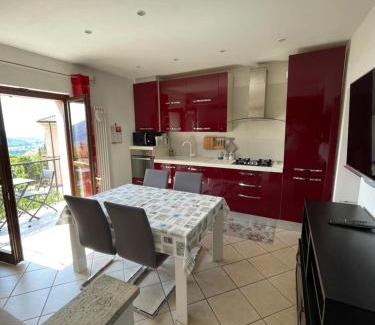 Bisuschio Apartment | Cá ai Monti