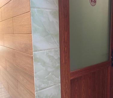 Quan Tom House | Discover Comfort at Cát Tiên Hotel - Rated 9/10, Pet Friendly
