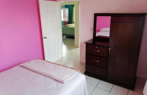 Santa Rosa Copan House | Discover Céntrica Casa Completa: Family-Friendly Retreat