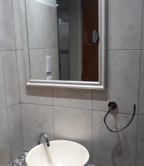 General Roca Apartment | Budget-Friendly Centrico 05: Child-Friendly Stay with High Ratings